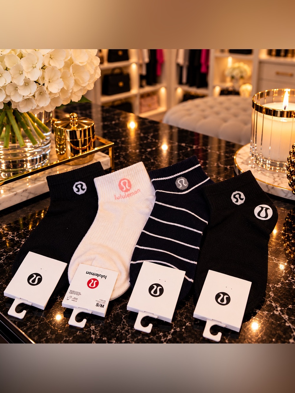 🖤 Lululemon Ankle Socks 4 Pair Set NWT Black Pink Stripe